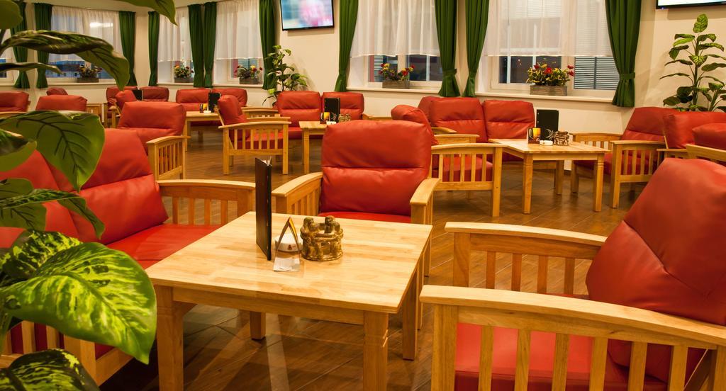Winrooms "Hotel&Appartement" Bécsújhely Kültér fotó