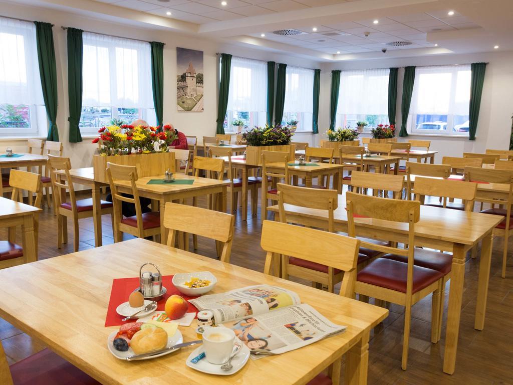 Winrooms "Hotel&Appartement" Bécsújhely Kültér fotó